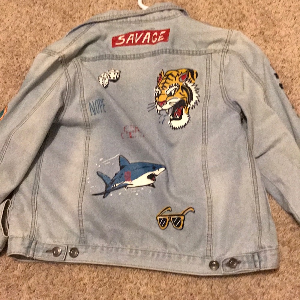Jean jacket - Picture 2 of 3